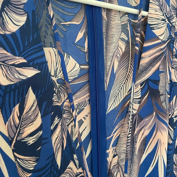 Kardashian Kollection swim cover up - Picture 2 of 4